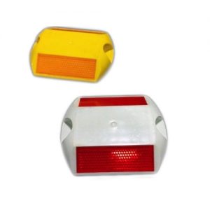 cat-eye-road-stud-500x500